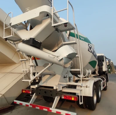 Howo 6X4 Concrete Mixer Truck price
