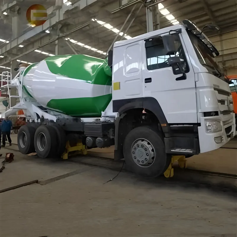 Caminhão de misturador de cimento sinotruk howo 6x4