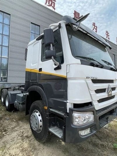 Caminhão trator SINOTRUK HOWO 6x4 para logística pesada-e transporte de longo-curso